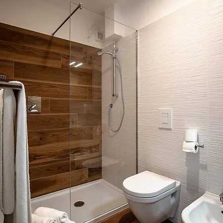 Hotel apartamentowy Miramare