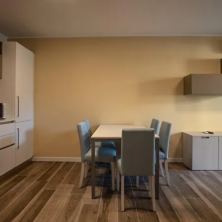 Hotel apartamentowy Miramare 4*