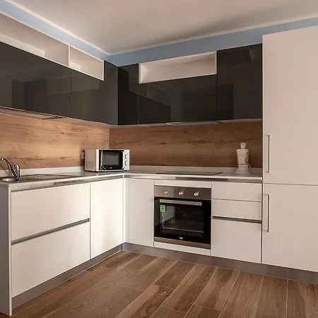 Hotel apartamentowy Miramare